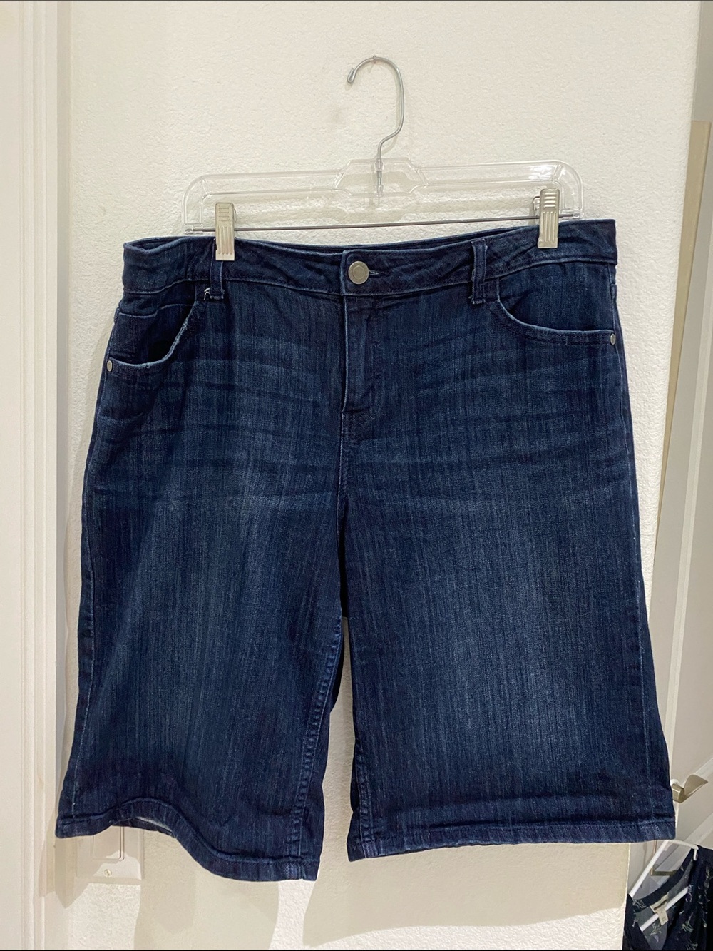 Simply Vera Vera Wang Denim Bermuda Shorts - Size 12